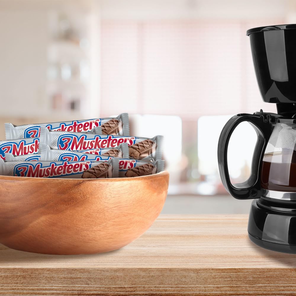 3 MUSKETEERS Milk Chocolate Candy Bars - Full Size Chocolate Bars, 1.92 oz Candy Bar (Pack of 36) Bulk Box - Image 4