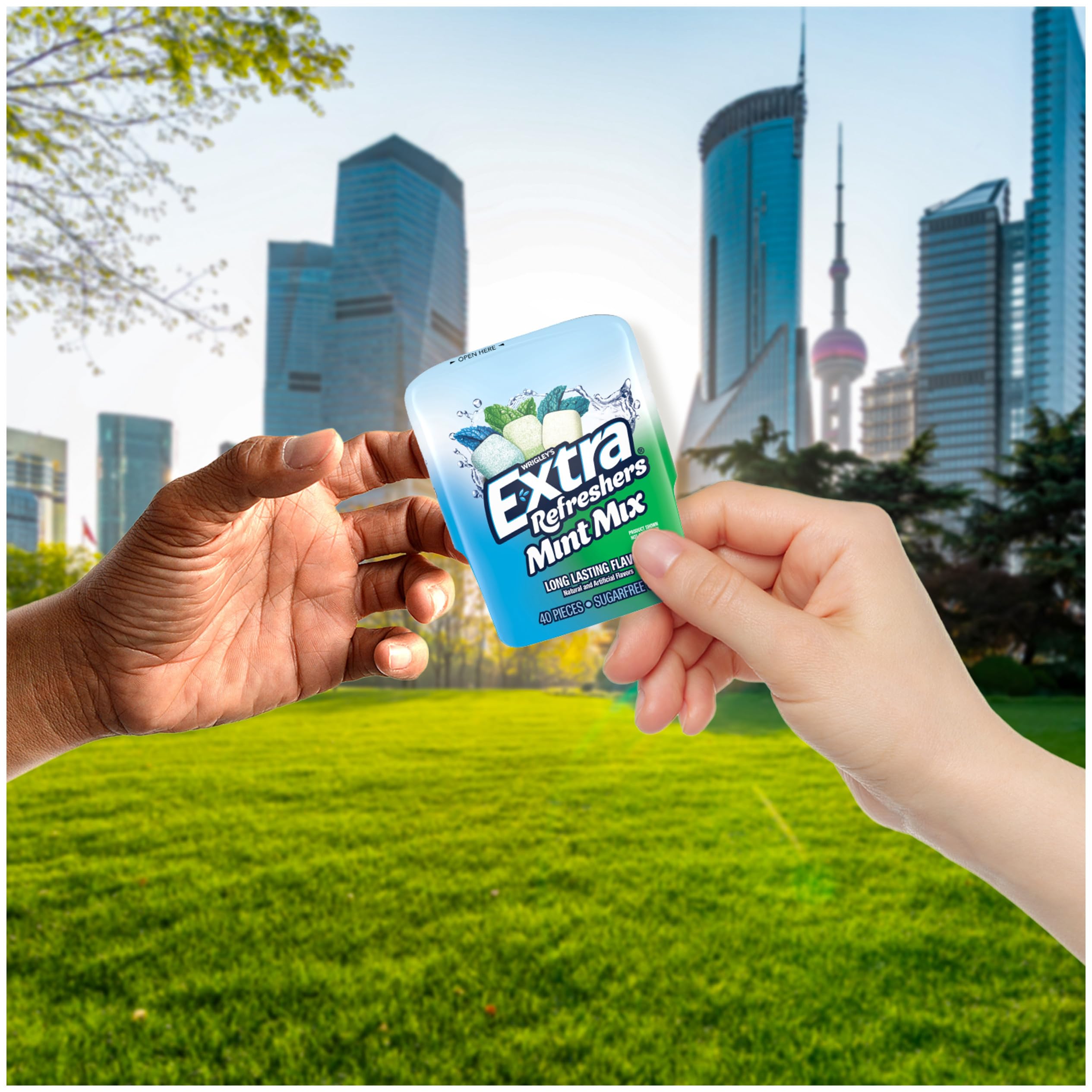 EXTRA Refreshers Mint Mix Gum, 3.21-Ounce 40-Piece Bottle (Pack of 6) - Image 5